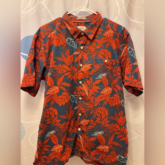 Quicksilver Waterman Collection menʻs XL aloha shirt - Picture 1 of 3